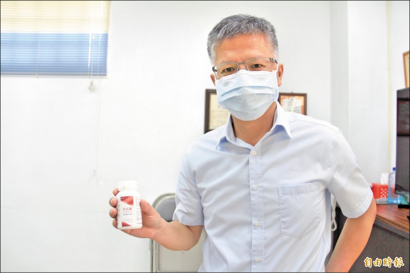瑞立製藥董事長廖欽陶認為台灣可以疫苗開發為目標。（記者邱書昱攝）