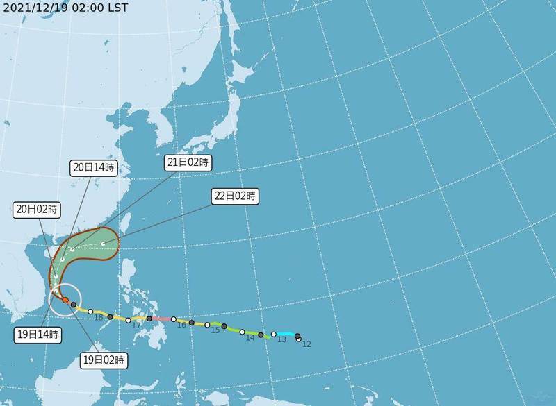 中央氣象局觀測，雷伊颱風今天凌晨2時的中心位置在北緯 12.5 度，東經 112.2 度，以每小時17公里速度，向西北西進行。（中央氣象局提供）