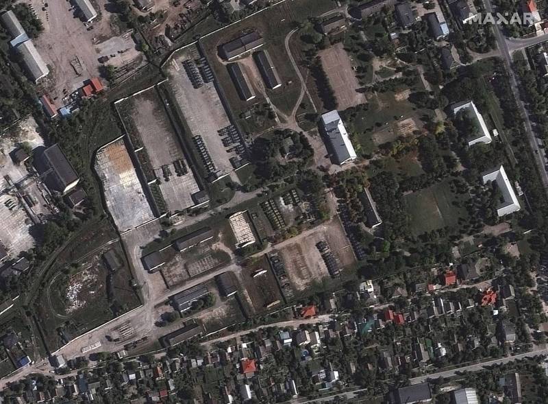 俄罗斯军队在克里米亚半岛巴切沙雷的一处军事基地的卫星空拍图，此图摄于10月7日。（路透）(photo:LTN)