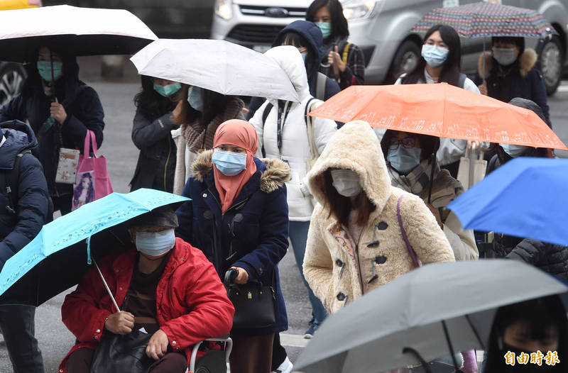 中央氣象局指出，今天（25日）冷空氣南下，強度為大陸冷氣團或強烈大陸冷氣團，各地溫度明顯下降。（資料照）