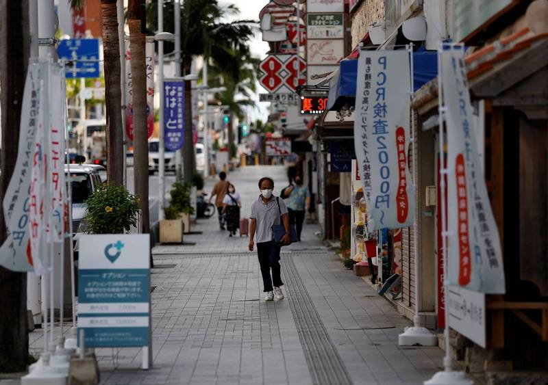 沖繩連日單日新增病例出現急速攀升走勢。那霸街景，示意圖。（路透）
