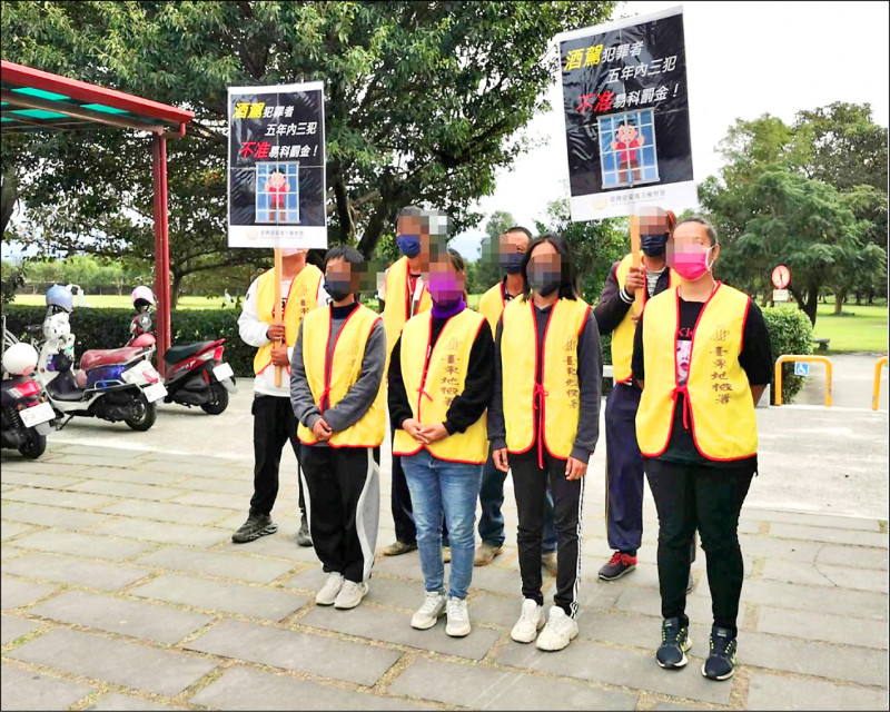 酒駕零容忍，東檢動員宣導「三犯入監、初犯重懲」的重大宣示。（記者陳賢義翻攝）