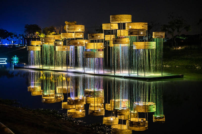 2022月津港燈節1月22日登場，藝術作品83組為歷屆最多。（圖由南市文化局提供）