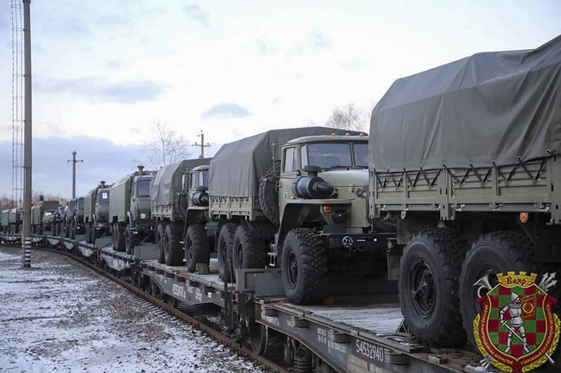 俄羅斯軍隊和裝備已抵達前蘇聯加盟共和國白俄羅斯，參加「盟軍決心」演習。演習地點接近南部與烏克蘭接壤地區。（歐新社）
