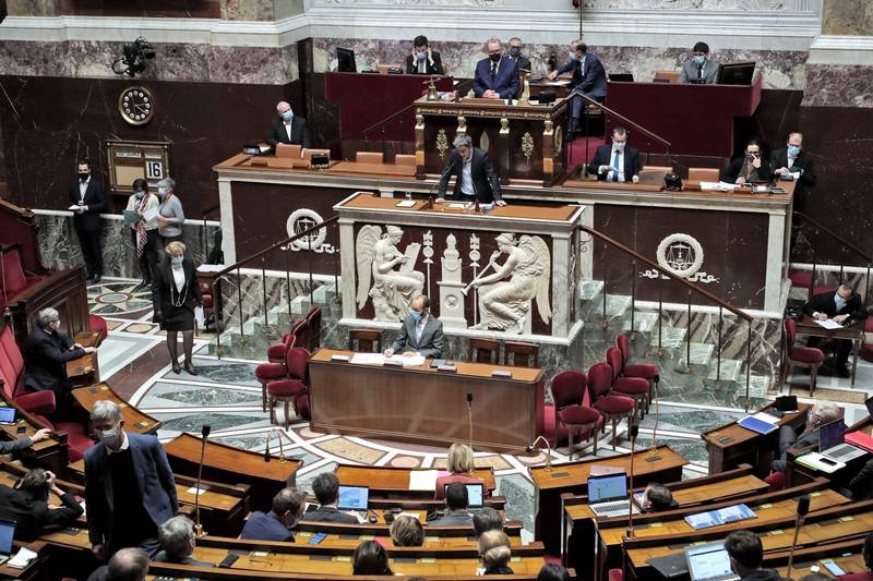 法国国民议会今天压倒性通过吾尔族决议案，认定并谴责中国的反人类与种族灭绝罪行。（欧新社）(photo:LTN)