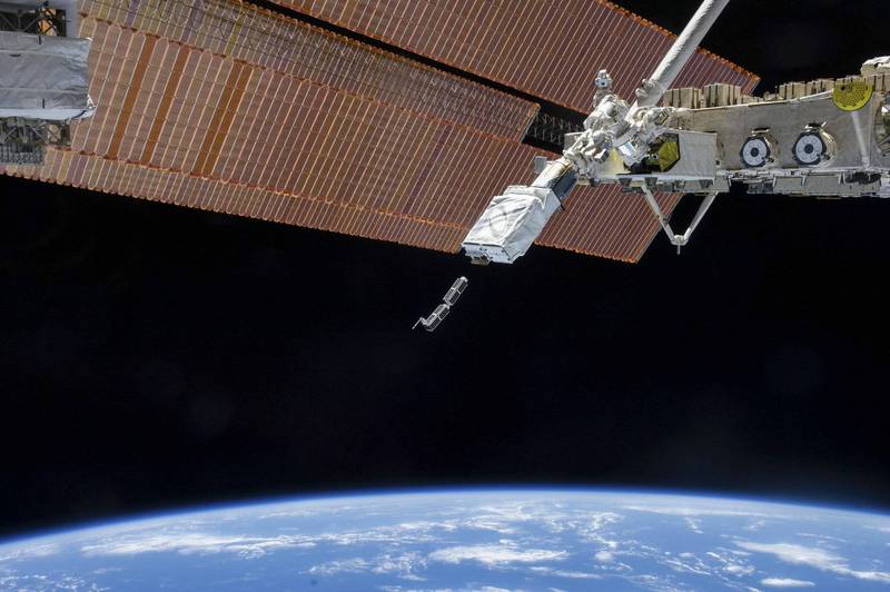 俄罗斯卫星碎片险些撞到中国清华科学卫星，两者最近距离仅为14.5公尺。太空示意图，与本新闻无关。（路透）(photo:LTN)