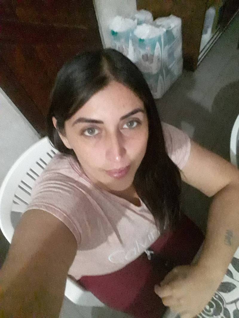 阿根廷24岁女性长照工作者未感染时的模样。（翻摄脸书）(photo:LTN)