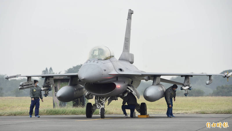 《路透》報導，美方正在設法加速交付新一代F-16V戰機給台灣。圖為台灣空軍F-16V戰機。（資料照）