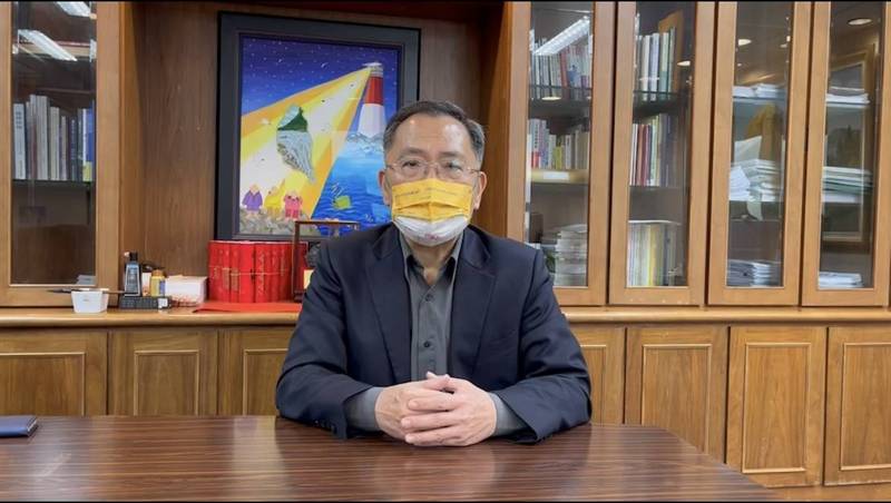 台北市副市長蔡炳坤說，春節2萬0568劑BNT疫苗，已今天下午3點35分全數預約額滿。（台北市政府提供）