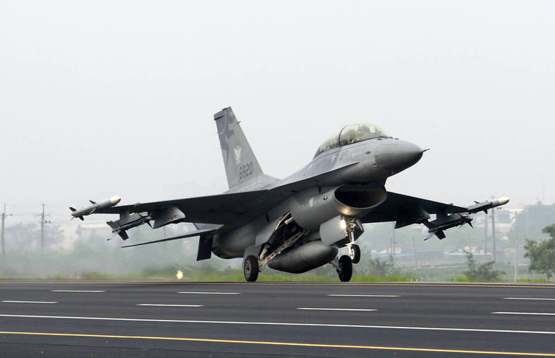美国政府同意出售16架F-16C/D给约旦。图为我国的F-16C/D。（路透资料照）(photo:LTN)