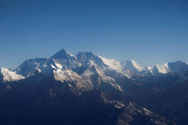 7名印度士兵在喜馬拉雅山地帶遭遇雪崩而受困，當前下落不明。（路透）