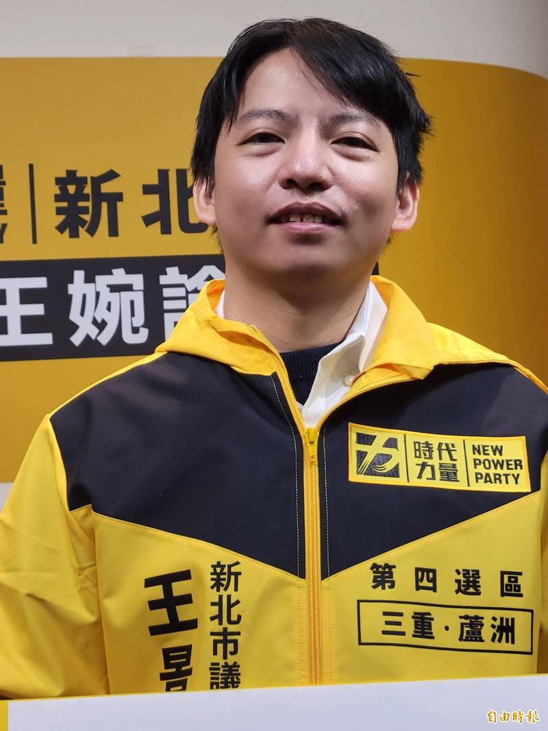 王景弘（TonyQ）將代表時代力量參選新北市第4選區（三重、蘆洲）市議員。（記者何玉華攝）