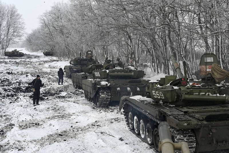 美國官員認為俄軍入侵烏克蘭受挫後，戰略可能轉向為包圍戰。俄國機械化步兵示意圖。（路透）