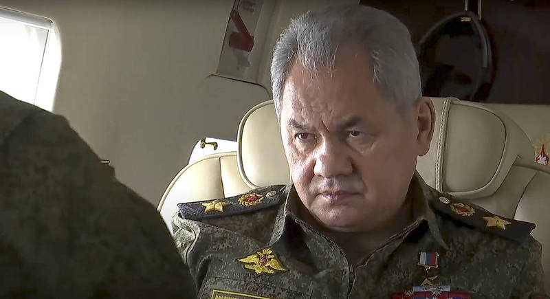 俄罗斯国防部长绍伊古称，俄罗斯在乌克兰的军事行动是要「保护自己」。（美联社）(photo:LTN)