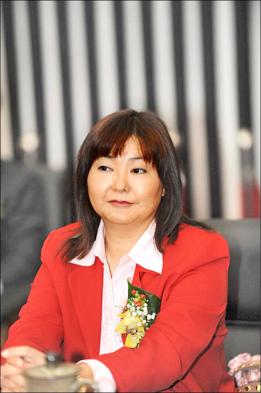 國民黨前高雄市議員陳粹鑾遙控兒子等人製作不實助理名冊，向高市議會詐取449萬元助理費。（資料照）
