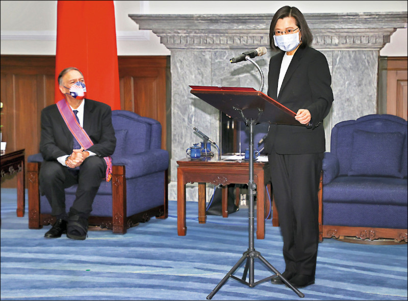 蔡總統贈勳 龐皮歐：自由需要共同維護