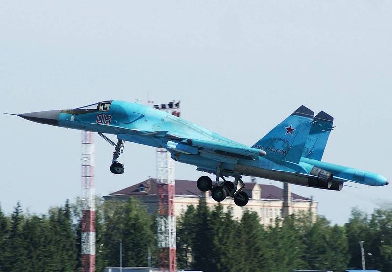 有网友在推特贴出这架遭击坠的Su-34「生前模样」。（图撷取自Twitter）(photo:LTN)