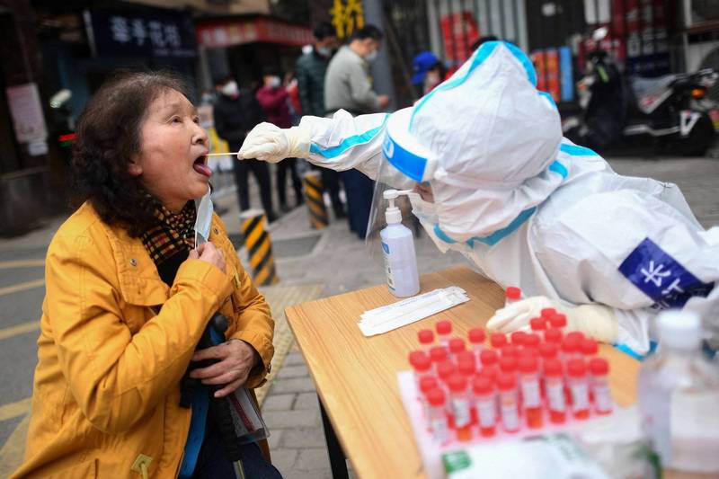 中國過去24小時新增本土確診175例、本土無症狀感染者330例，本土確診與無症狀感染者分布在16省市。（法新社）