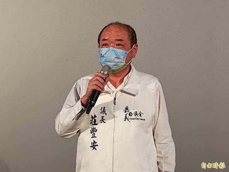 嘉義市議長莊豐安曾於議長、副議長聯誼座談會中，提案修正「地方民意代表費用支給及村里長事務補助費補助條例」部分條文。（記者王善嬿攝）