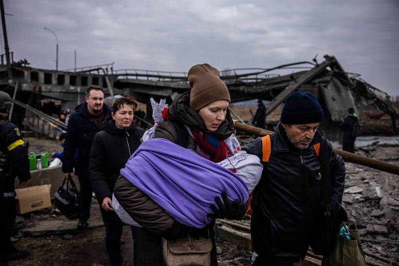 烏克蘭總統澤倫斯基指出，境內所有人道走廊持續運作，12日共有1萬2729人安全撤離。示意圖。（法新社）