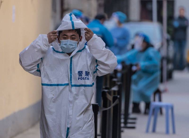 中國武漢肺炎疫情持續升溫，據中國國家衛生健康委員會指出，昨日新增本土病例2010例，以及2722例無症狀感染，單日新增本土案例逾4700例。（歐新社）