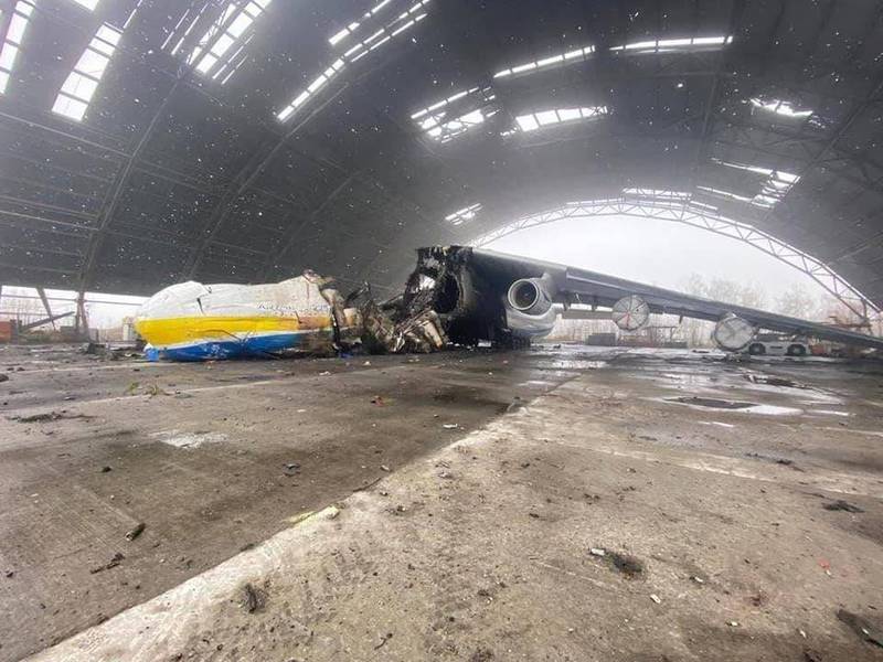 随着乌军成功收复安托诺夫机场，An-225的最新情况也曝光，可见An-225几近全毁。（图取自推特）(photo:LTN)