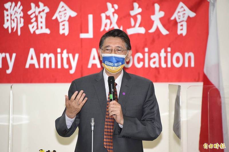 立法院秘書長林志嘉受訪回應立院疫情議題。（記者塗建榮攝）