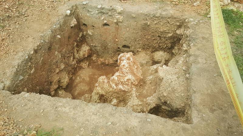 鳳鼻頭遺址蘊含豐富史前文化，為國定古蹟。（王耀裕服務處提供）