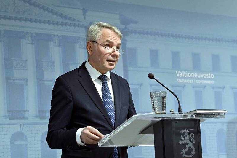 面對俄羅斯警告不准加入北約，芬蘭外長哈維斯托堅定表示，芬蘭已為各種可能發生的威脅做好準備。（法新社）
