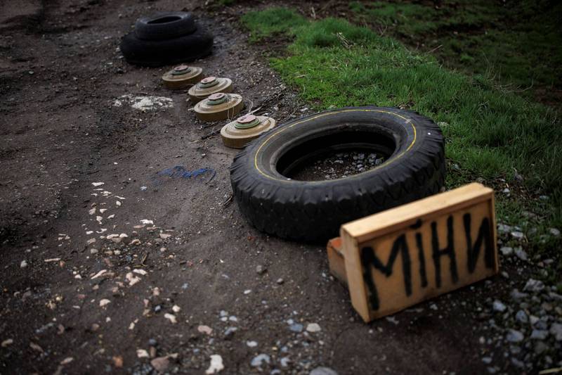 俄罗斯在乌克兰佈下了大量地雷，美国国际开发署（USAID）指出，乌国一半的国土都需要除雷。（路透）(photo:LTN)