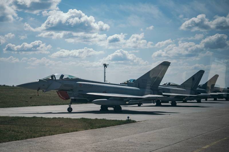 烏克蘭民間人士發起募資，打算為烏克蘭空軍買架戰鬥機。（彭博/示意圖）