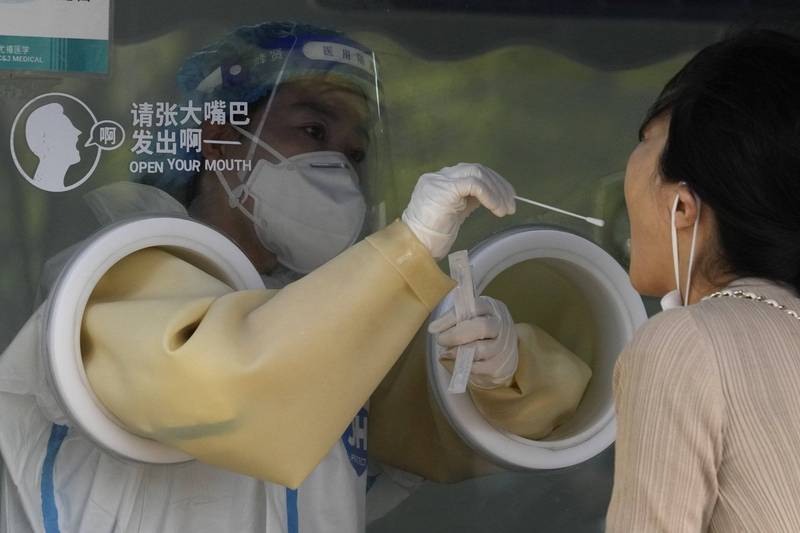 除了已展開檢測的朝陽區以外，北京市今日起共有11區要進行3輪核酸檢測。（美聯社）
