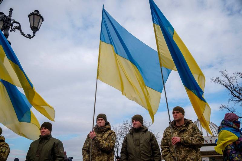 英国外交大臣特拉斯表示，必须把俄罗斯赶出乌克兰。图为乌克兰士兵。（彭博）(photo:LTN)