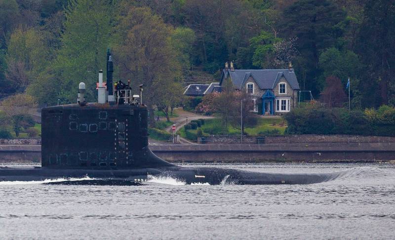 本月27日，美国海军（U.S. Navy）的印第安纳号战舰（USS Indiana）驶入英国苏格兰克莱德海军潜舰基地。（图撷取自@WarshipCam推特）(photo:LTN)