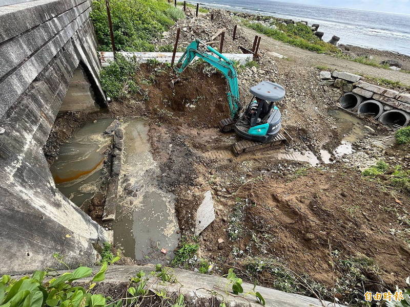 促進污水養份資源循環再利用，綠島4月底完成設備修繕及維護。（記者陳賢義攝）