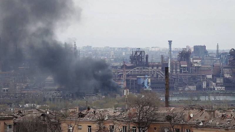 堅守2個多月的馬立波亞速鋼鐵廠，在4日首度遭俄軍突破，烏克蘭守軍亞速營與俄軍進入血腥肉搏戰階段。（美聯社）