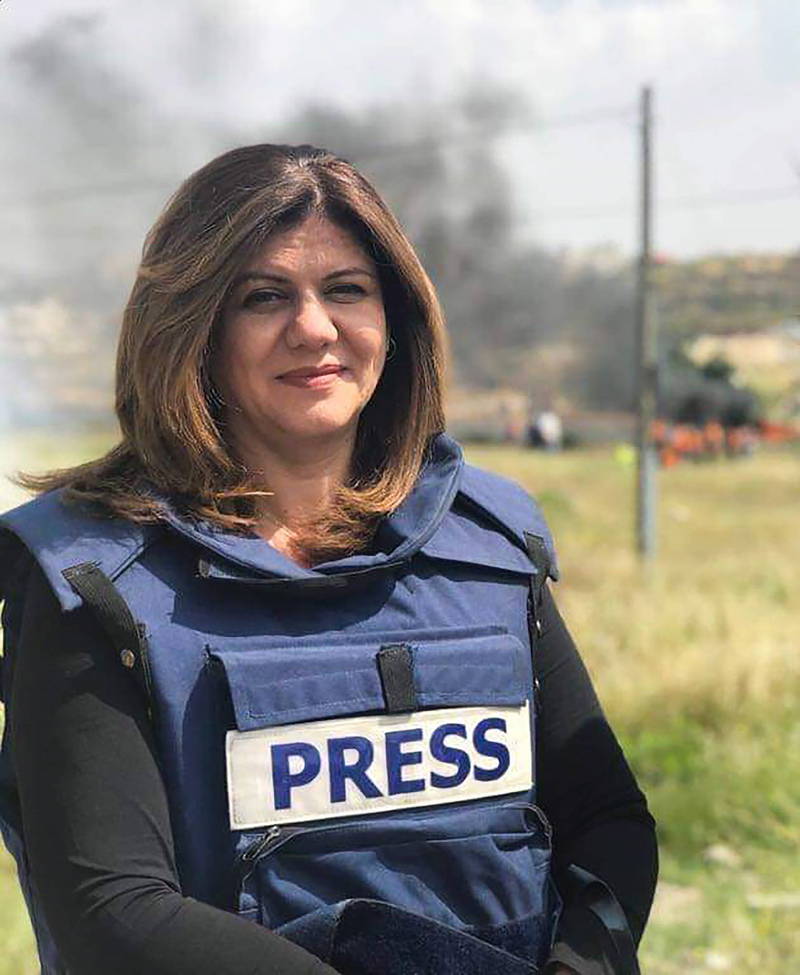 半島電視台記者阿克勒（Akleh）採訪時頭部中彈身亡。（歐新社）