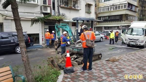 台北市道路挖補作業示意圖。（資料照）