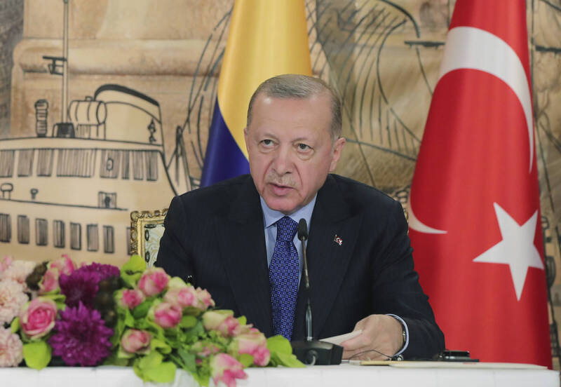 土耳其总统艾多根（见图）不满希腊试图阻止美国向土耳其出售战机的行为，并宣称往后不会再与希腊总理米佐塔基斯会面。（美联社）(photo:LTN)