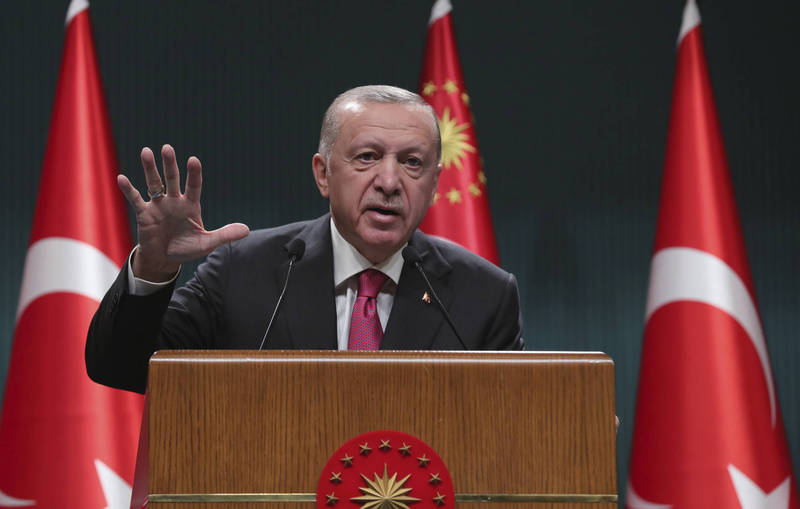 《彭博》引述土耳其官员的说法指出，土耳其总统艾多根（见图）未来几天内将宣布捕获伊斯兰国领导人的消息。（美联社资料照）(photo:LTN)