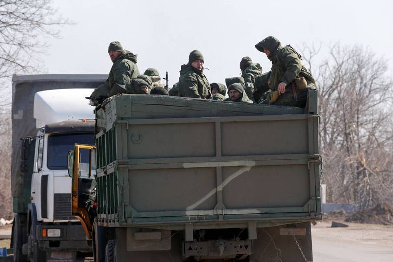 據烏克蘭國家安全局截獲俄軍電話通訊顯示，頓內茨克的俄軍不僅拒戰，還密謀暗殺前來鎮壓叛亂的高級將領，嚇得該將軍夾著尾巴逃走了。（路透）