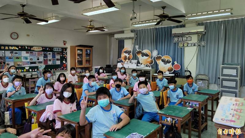屏東縣高中以下學校從下週恢復實體上課。（記者葉永騫攝）