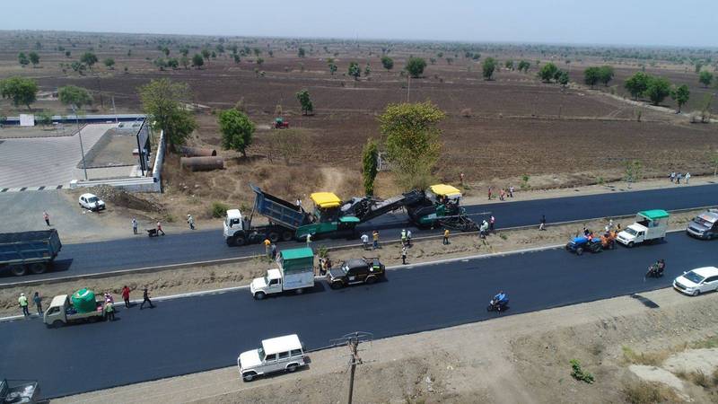 从阿姆劳蒂县到阿科拉的纯沥青混凝土道路。（图取自Nitin Gadkari推特）(photo:LTN)