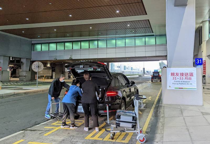 即起開放親友接送2成旅客親友奔桃園機場接機 生活 自由時報電子報