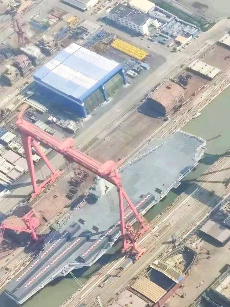 中国第三艘航空母舰「003」目前在上海江南造船厂干坞，透过照片可见干坞已经注水。（图取自网路）(photo:LTN)