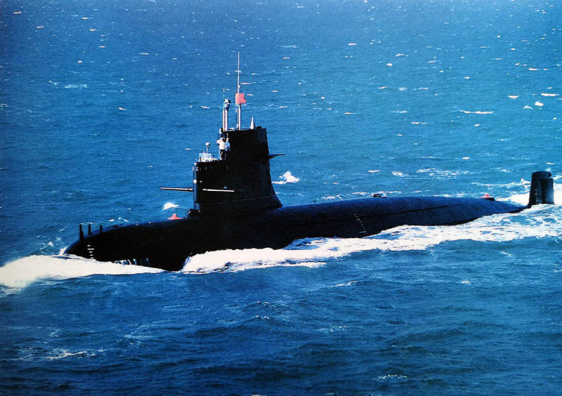 039型潜艇连续潜航时间及距离比一般潜艇要长久。（图翻摄自微博）(photo:LTN)