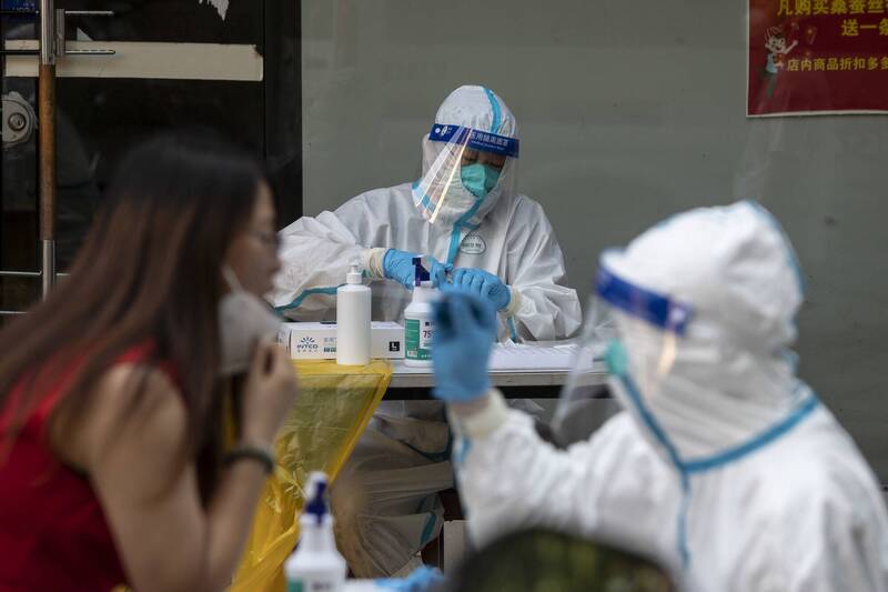 中国各地常态化筛检，上海首座「核酸产业园区」预计7月中开始营运。（彭博）(photo:LTN)