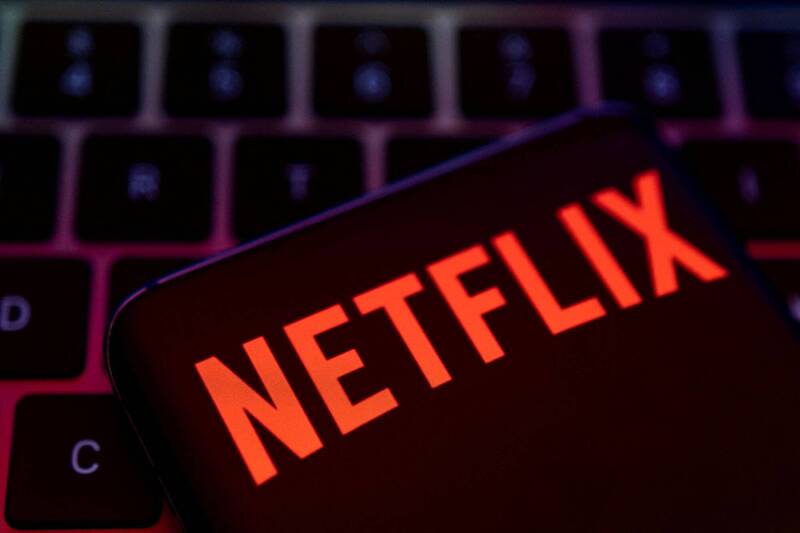 外媒消息指出，影音串流平台霸主Netflix，正針對拉丁美洲的用戶收取帳戶共享的附加費用。（路透）