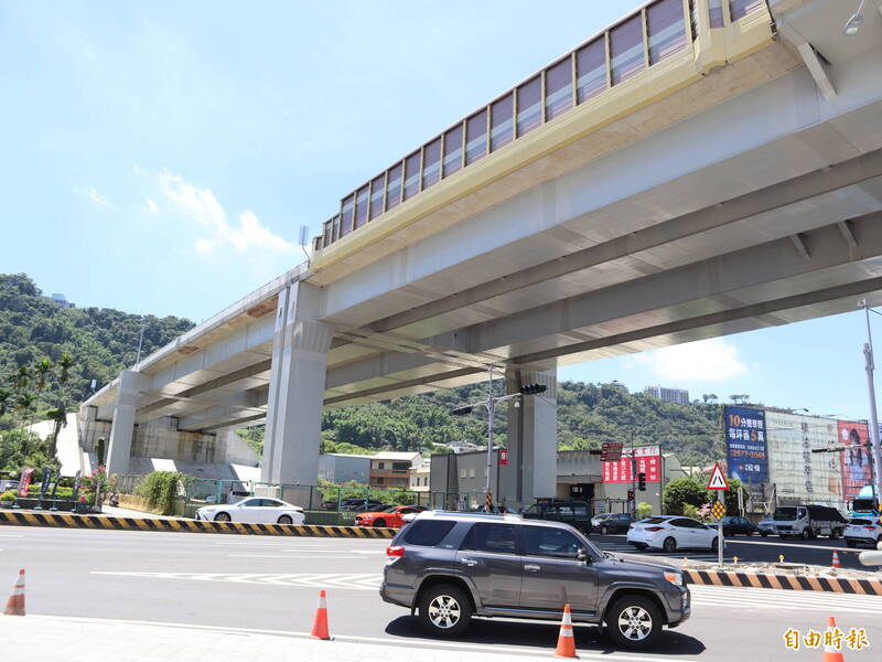 國道四號豐潭段將於年底通車，中市府爭取東豐快與豐潭段立交共構，以免車流匯入台三線（豐勢路）造成交通壅塞。（記者歐素美攝）