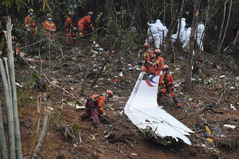 中国东航5735号班机坠毁于广西壮族自治区，机上132人全数罹难。（美联社）(photo:LTN)